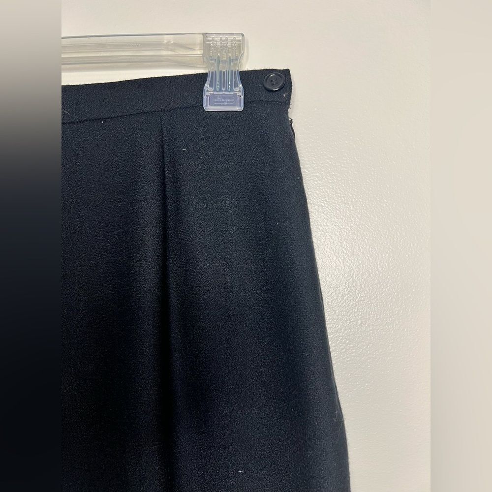 Jones New York‎ Women’s Vintage Black 100% Worsted Wool A-Line Skirt, Size 10 - Picture 2 of 4